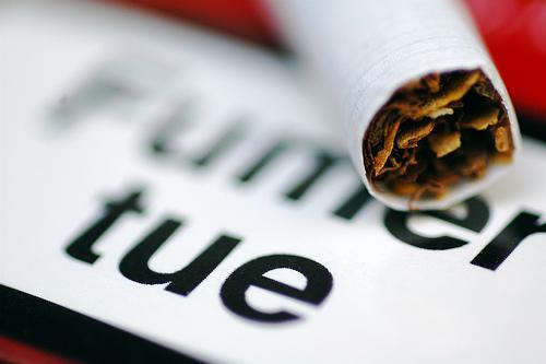 Plan anti-tabac : les cigarettes électroniques aussi visées par le